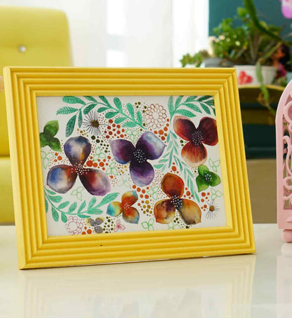 Açık Sarı El Yapımı Çizgili Ahşap Fotoğraf Çerçevesi 15x21 cm